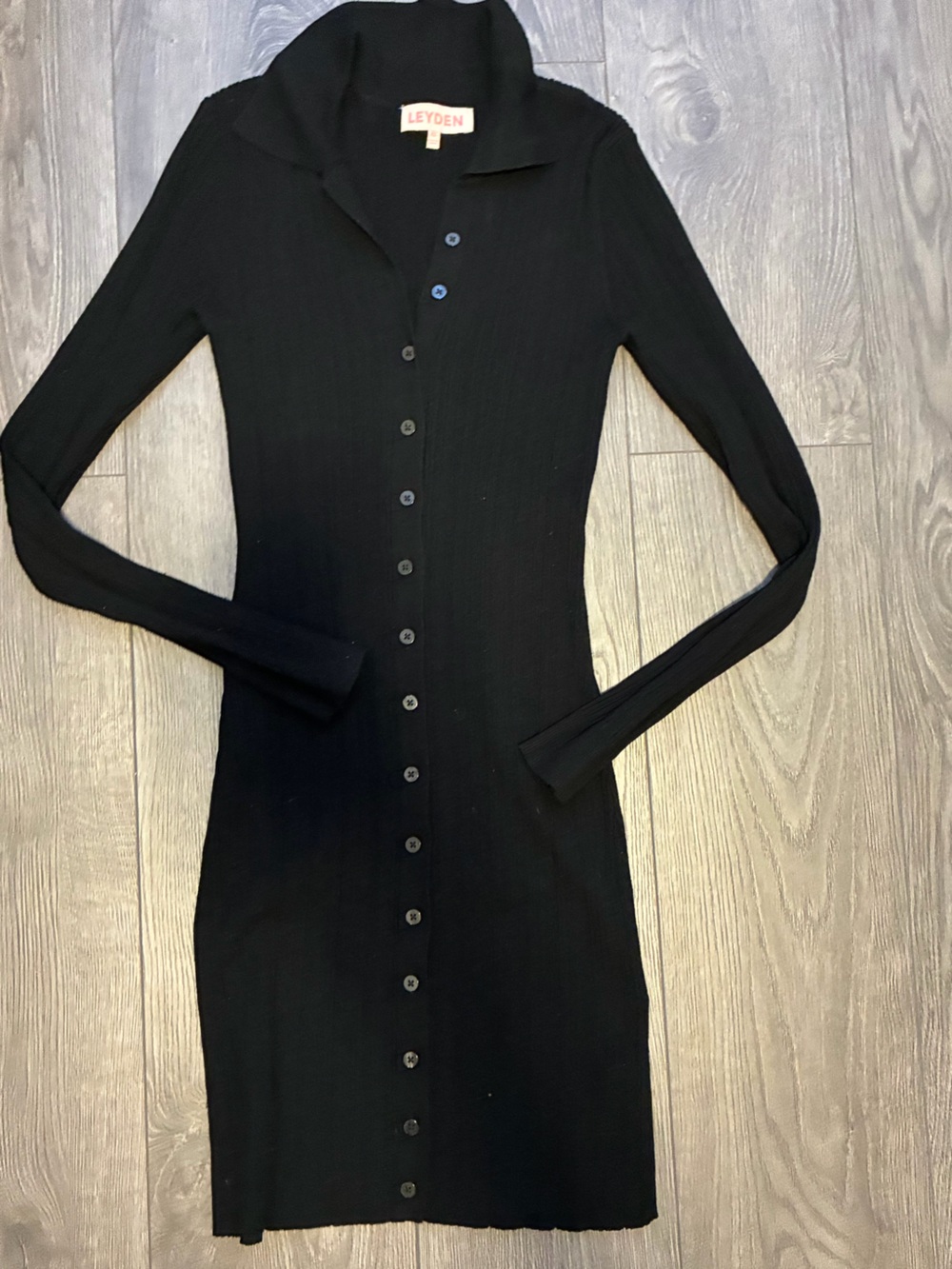 Leyden Black Button-Front Ribbed Collared Long Sleeve Dress